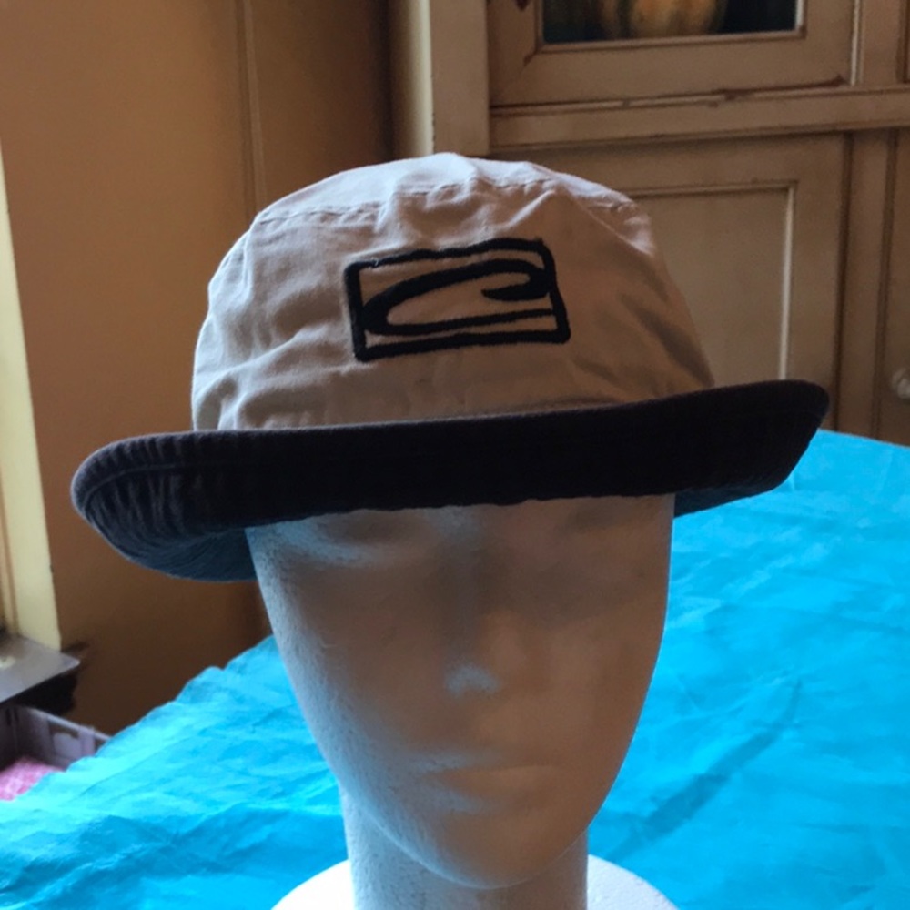 Rain hat